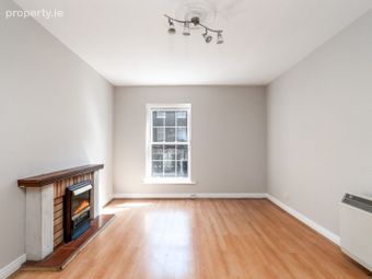 Apartment 41, Block 2, Custom Hall, Dublin 1 - Image 3