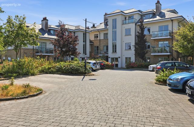 Apartment 14, The Lighthouse, The Crescent, Robswall, Malahide, Co. Dublin - Click to view photos