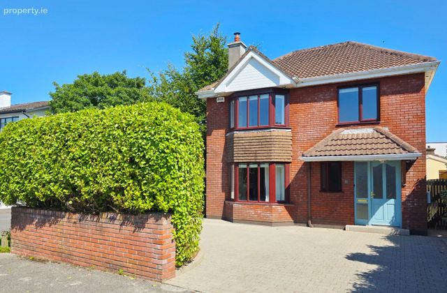 1 Rivendell, Highfield Park, Taylor's Hill, Co. Galway - Click to view photos