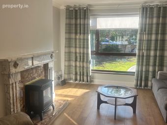 8 Meadow Court, Naas, W91 F9ce, Naas, Co. Kildare - Image 2