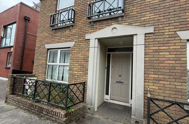 1 Spire View, Phibsborough Avenue, Phibsborough, Dublin 7 - Click to view photos