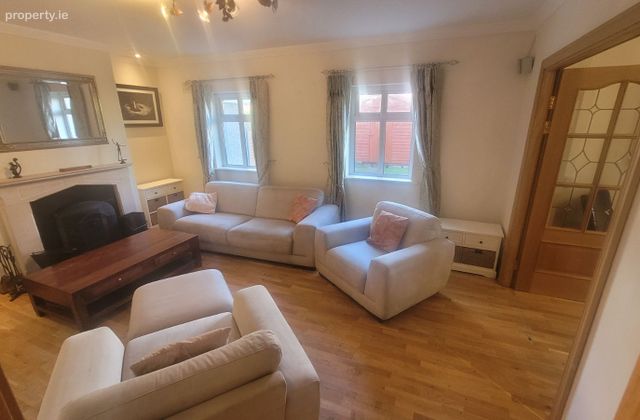 Dun Na Carraige, Blackrock, Salthill, Co. Galway - Click to view photos