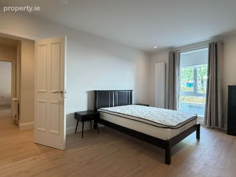 Hampton Court, Bushfield Avenue, Donnybrook, Dublin 4 - Image 2