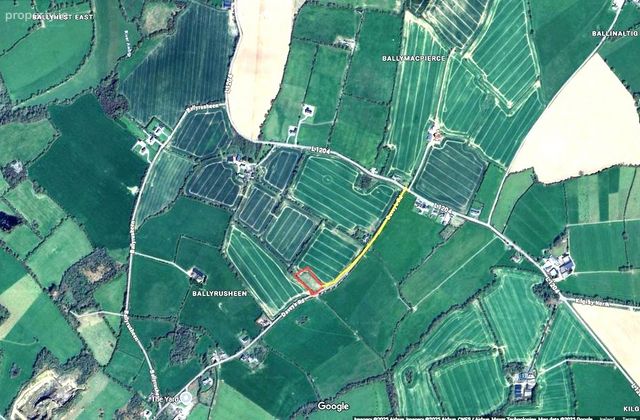 Ballyrusheen, Castlecor, Co. Cork - Click to view photos