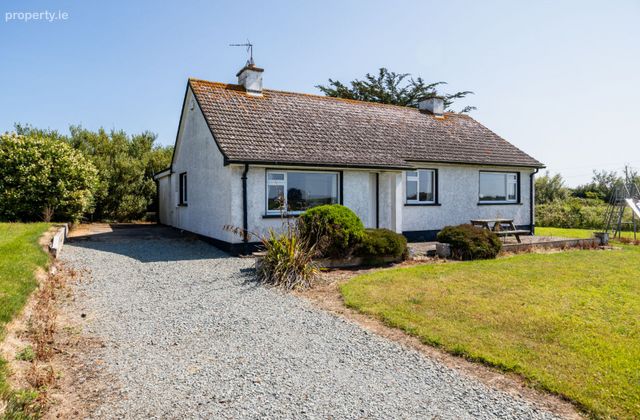 Waddingsland, Saint Helen's, Rosslare Harbour, Co. Wexford - Click to view photos