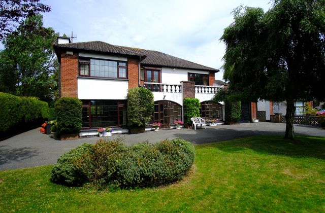 4 Woodgrange, Dublin Road, Drogheda, Co. Meath - Click to view photos