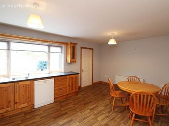 19 Fairgreen, Borrisokane, Nenagh, Co. Tipperary, Borrisokane, Co. Tipperary - Image 5