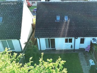 12 The Glebe, Rathdowney, Co. Laois - Image 4