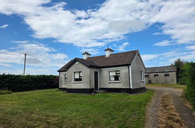 Piercetown, Dunboyne, Co. Meath - Click to view photos