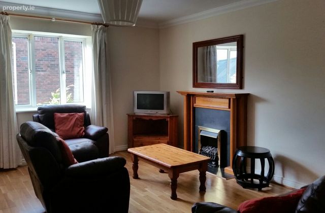 Glenarm Square, Drumcondra, Dublin 3 - Click to view photos