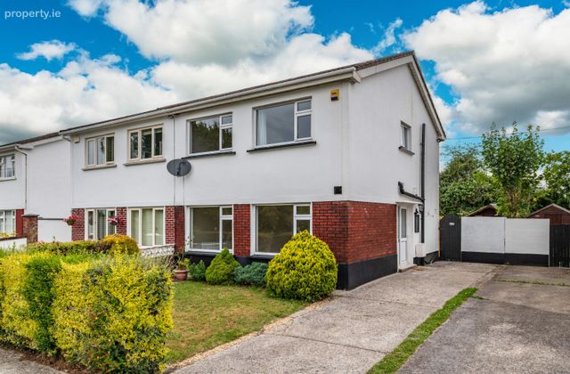 94 Esmondale, Kilcullen Road, Naas, Co. Kildare - Click to view photos