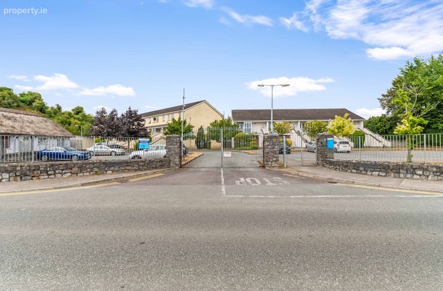 46 Moathill Manor, Moatlands, Navan, Co Meath, Navan, Co. Meath - Click to view photos