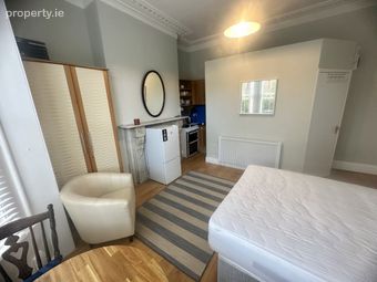 33 Rathdown Road, North Circular Road, Dublin 7 - Image 4