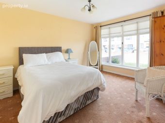 24 Anneville Crescent, Drogheda, Co. Louth - Image 4