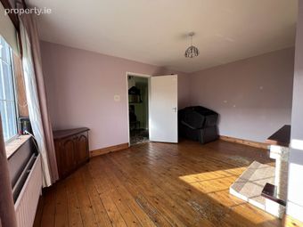 38 Pearse Park, Clonmel, Co. Tipperary, Clonmel, Co. Tipperary - Image 3