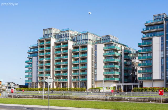 56 Packenham House, Spencer Dock, IFSC, Dublin 1 - Click to view photos