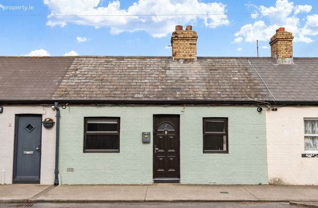 9 Sallynoggin Road Lower, Sallynoggin Road, Co Dublin, Sallynoggin, Co. Dublin - Click to view photos
