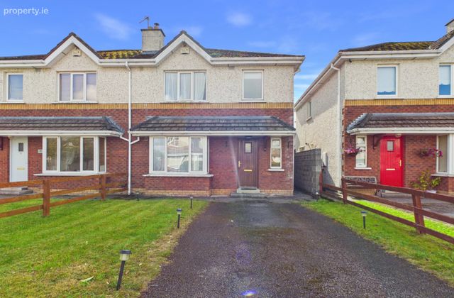 33 Shandra Woods, Portarlington, Co. Offaly, Portarlington, Co. Offaly - Click to view photos