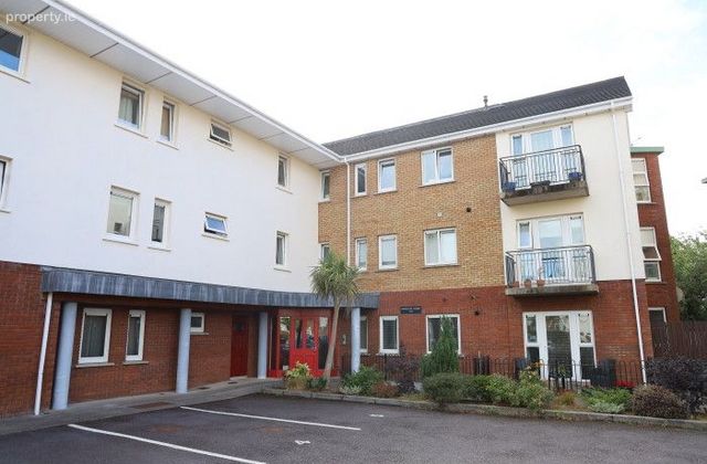 Apartment 4, Distillery Court, The Maltings, Ballincollig, Co. Cork - Click to view photos