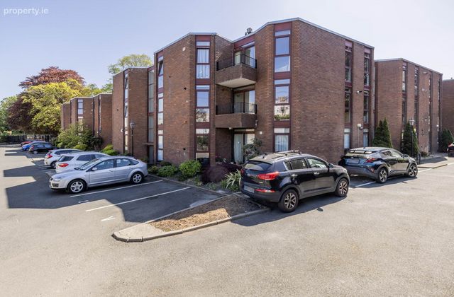 21 Grosvenor House, Monkstown, Co. Dublin, Monkstown, Co. Dublin - Click to view photos