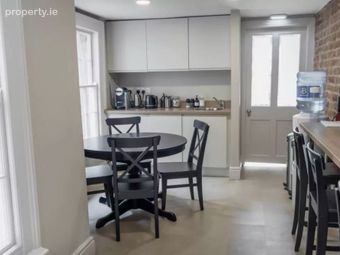 37 Baggot Street Lower, Dublin 2 - Image 3