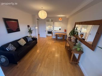 The Richmond, Dublin 7 - Image 3