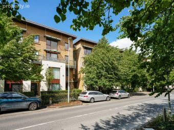 32 Castlegate Way, Adamstown Castle, Adamstown, Co. Dublin