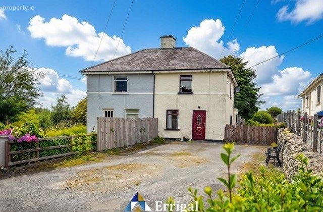 Tornabratley, Clonmany, Ballyliffin, Co. Donegal - Click to view photos