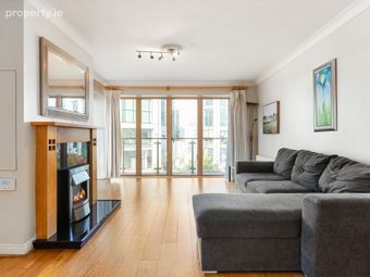 36 The Blackthorn, Sandyford Road, Dundrum, Dundrum, Dublin 16 - Image 2
