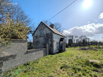 The Old Castle, Yolegrove, Taghmon, Co. Wexford - Image 4