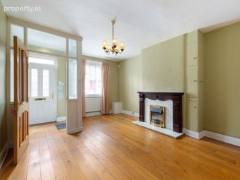 67 The Coombe, Dublin 1 - Image 4