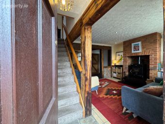 16 Saint Gerard's Square, Dundalk, Dundalk, Co. Louth - Image 4