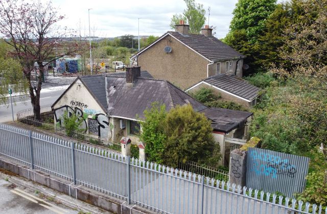 Railway Cottage, 26 Upper Mill Road, Midleton, Co. Cork - Click to view photos