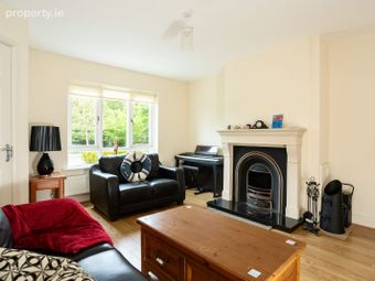 40 Sruth Mhuileann, Durrus, Co. Cork - Image 3