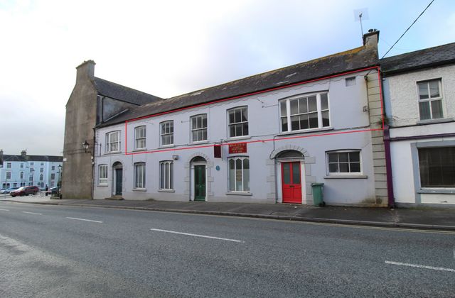 Hamilton House, Emmet Street, Birr, Co. Offaly - Click to view photos
