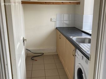 8 The Orchard, Friar Street, Thurles, Co. Tipperary - Image 5