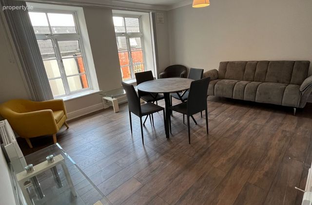 2 Bed Apartment, Block B, Castle Gate Apartments, Dublin 2 - Click to view photos