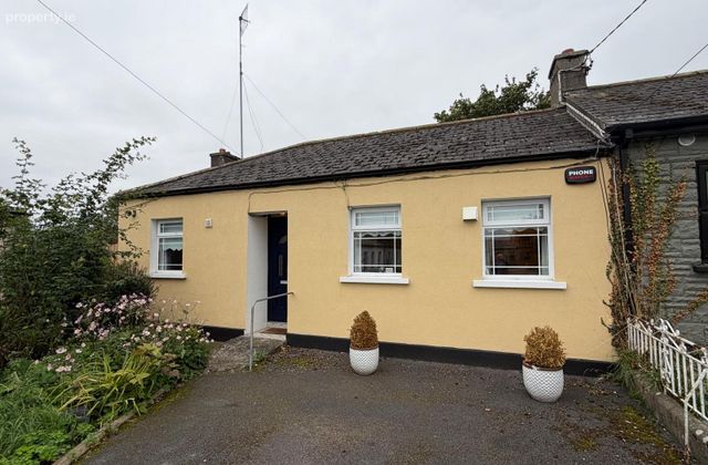 8 Laburnum Square, North Road, Drogheda, Co. Louth, Drogheda, Co. Louth - Click to view photos