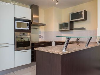 Castleway, Golden Lane, Dublin 2 - Image 5