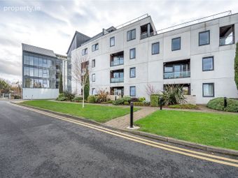 3 Bedroom Apartment, Johnstown Rd, Cabinteely, Dublin 18