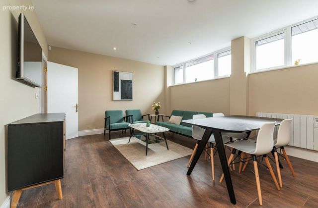 7b, 7 Main Street, Newbridge, Co. Kildare - Click to view photos