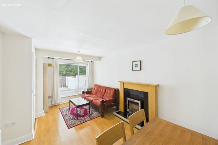 5 Christendom Mews, Abbeylands, Ferrybank, Slieverue, Co. Kilkenny ...
