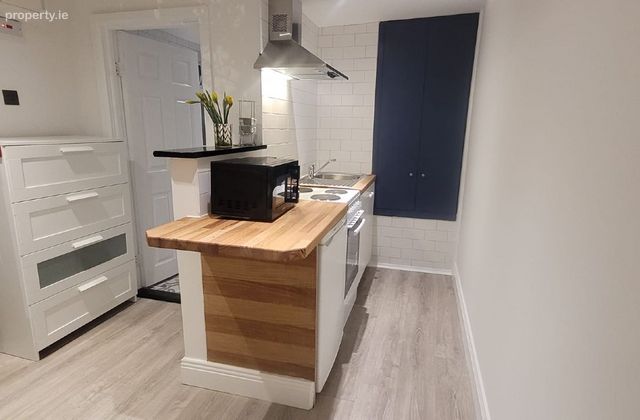 Rockfield Park, Kilmacanogue, Bray, Co. Wicklow, Killough, Co. Wicklow - Click to view photos