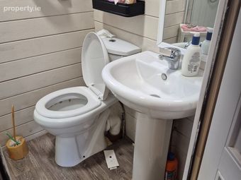 5, Mulhuddart, Dublin 15 - Image 3