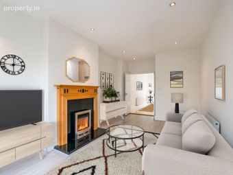 19 Belarmine Vale, Belarmine, Stepaside, Dublin 18 - Image 3