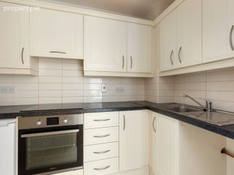 39 Saint Peters Square, Phibsboro, Dublin 7, Dublin 7 - Image 3