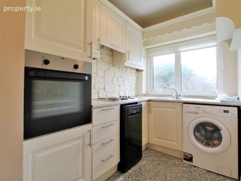 2 Scotia, De Vesci Court, Monkstown, Co. Dublin - Image 3