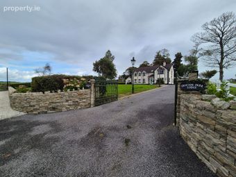 Crofton Park Lodge, Crofton Park, Ballina, Co. Mayo - Image 5