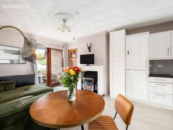 Apartment 18 Bellevue Court, Dornden Park, Booterstown, Co. Dublin - Image 3