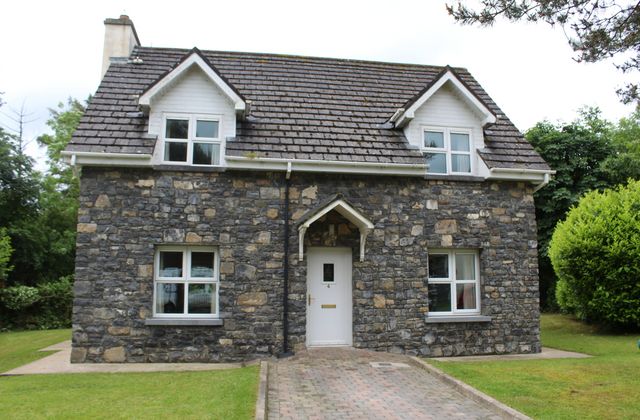 4 Aherlow Woods, Aherlow, Aherlow, Co. Tipperary - Click to view photos